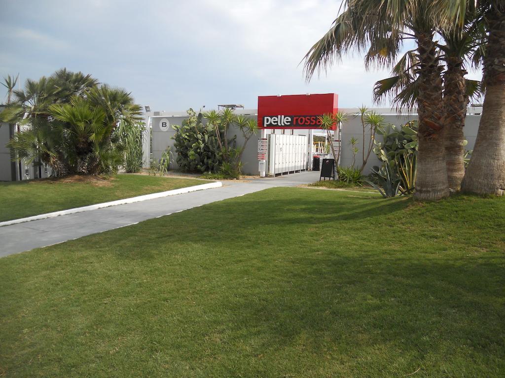 Hotel Masseria Fortificata Donnaloia โมโนโปลี ภายนอก รูปภาพ