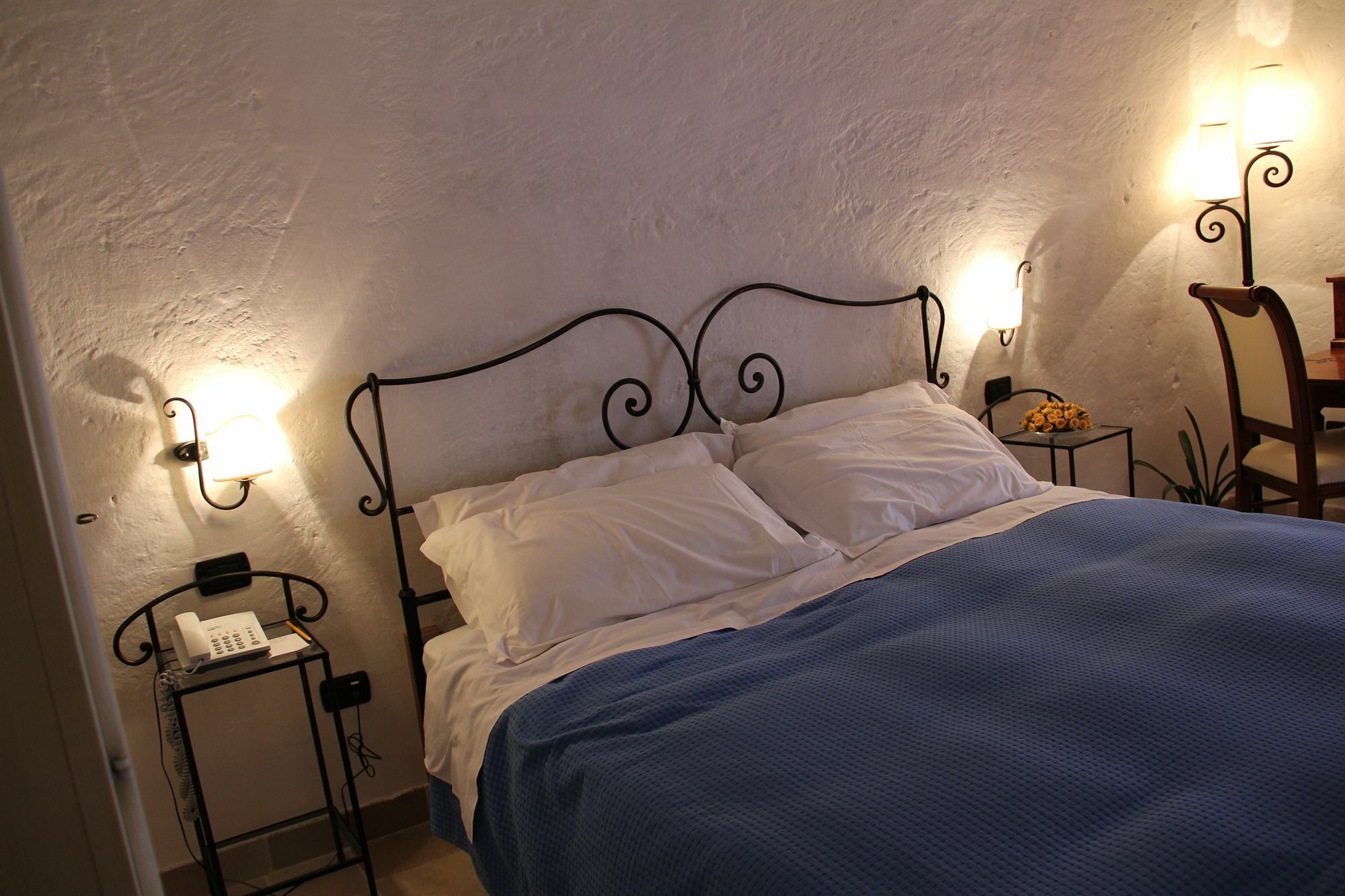 Hotel Masseria Fortificata Donnaloia โมโนโปลี ภายนอก รูปภาพ